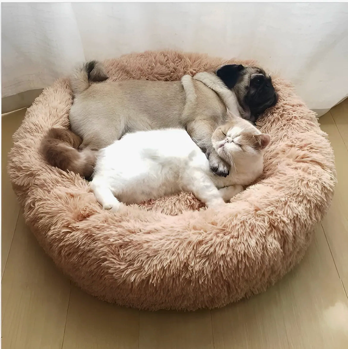 ComfyPets Deluxe Round Smaller Pet Bed – Warm and Plush for Cats & Dogs