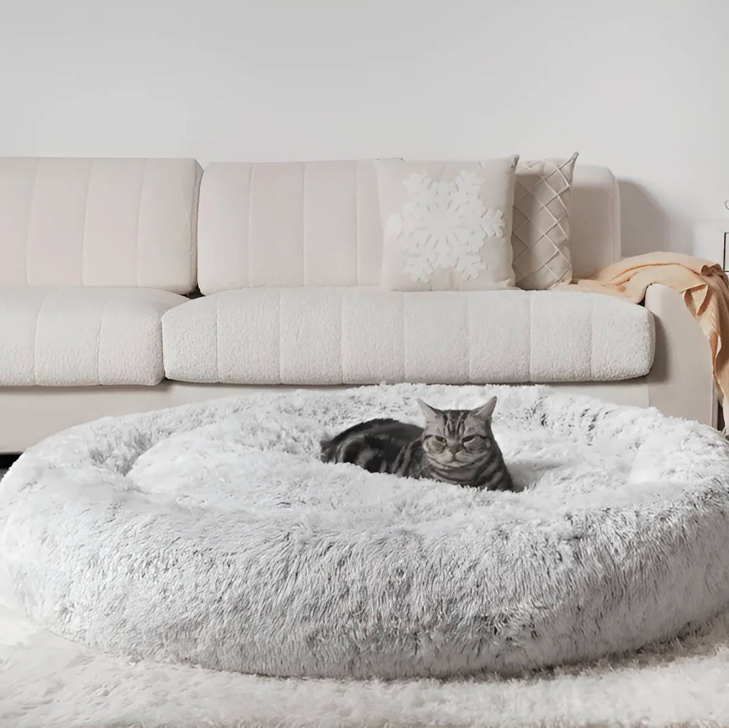 ComfyPets Deluxe Round Smaller Pet Bed – Warm and Plush for Cats & Dogs